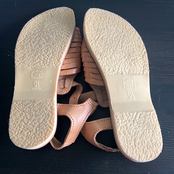 NWOT. Huaraches sandals - Picture 2 of 4